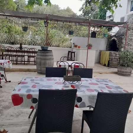 Le Patio Des Garrigues * Caveirac