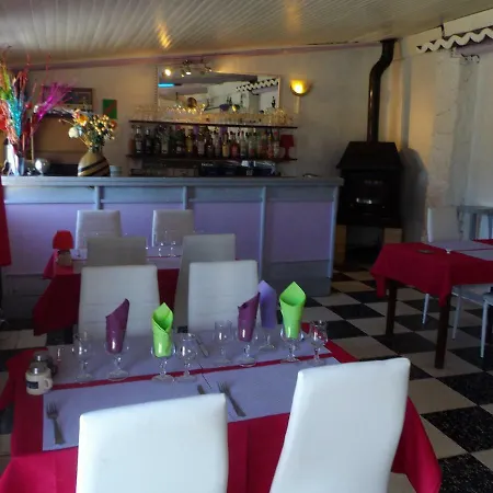 Le Patio Des Garrigues *