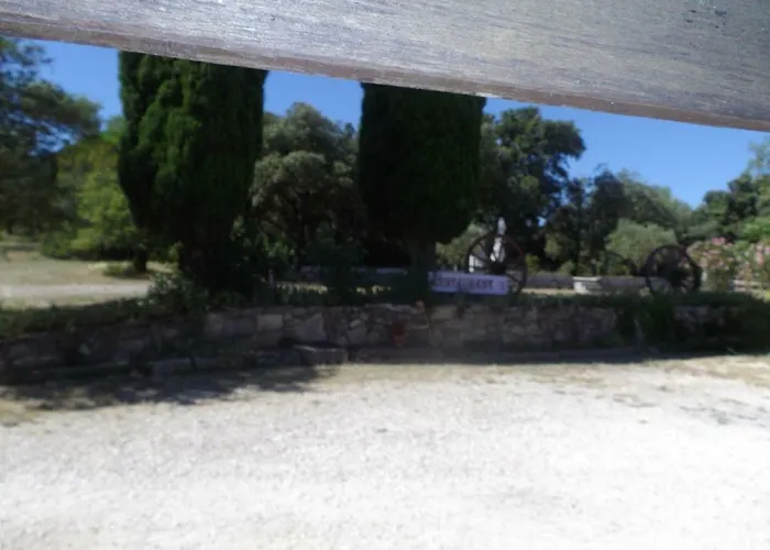 Des Garrigues Guest house Caveirac